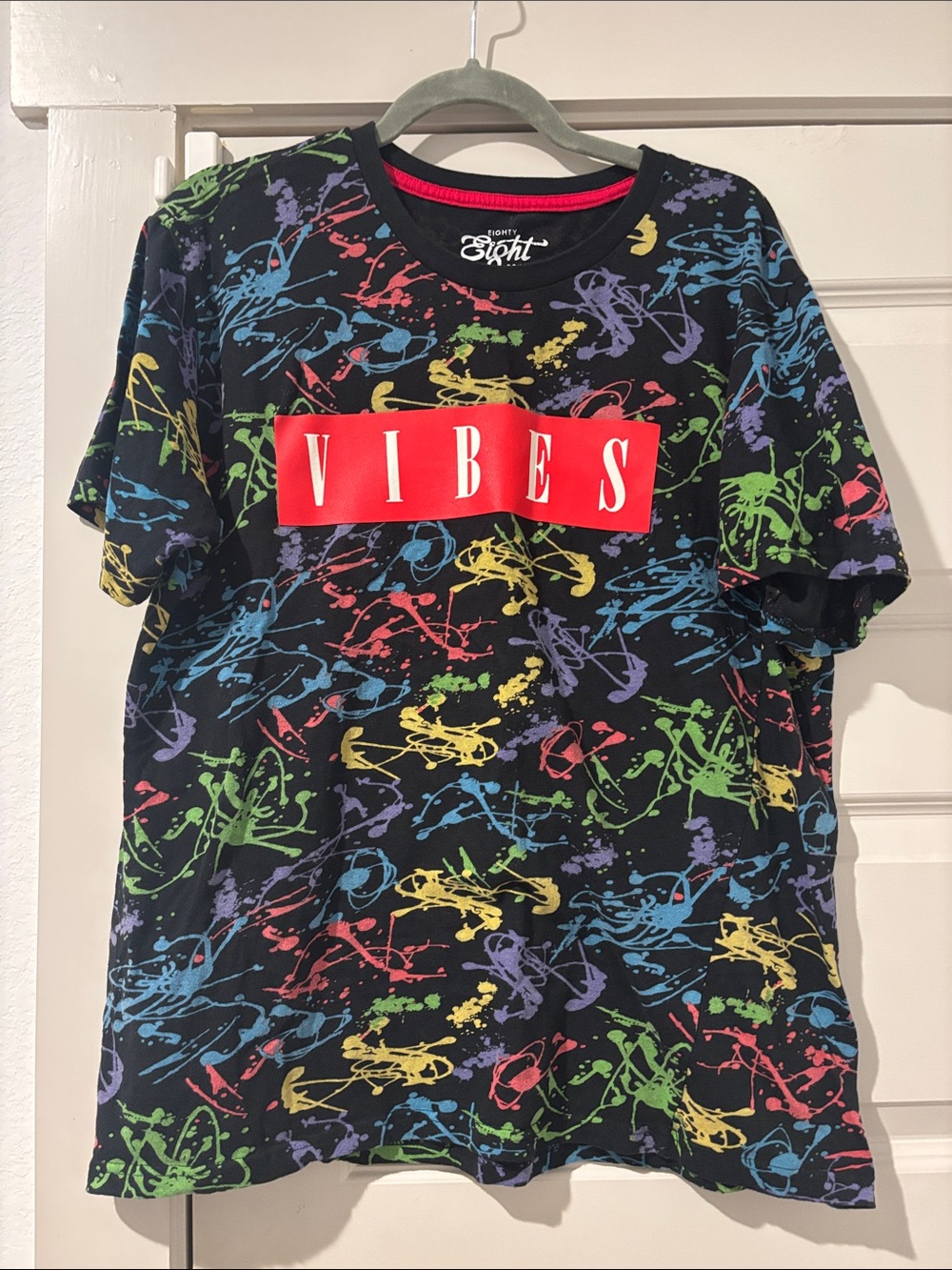 VIBES Graphic Tee with Neon Paint-Splash Print